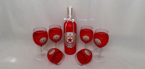 Комплект чаши за червено вино и бутилка ЦСКА