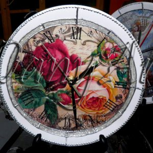 стенен часовник рози