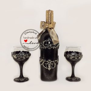 Ръчно декориран комплект за вино с орнаменти