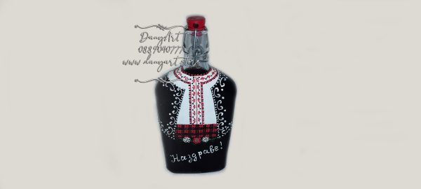 Рисувана бутилка Българска мъжка носия - DanyArt